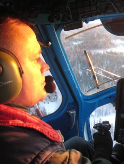«Вертолет выпилили изо льда». Ямальские спасатели раскрыли подробности спецоперации на месте крушения Ми-2, который принадлежал газпромовцу