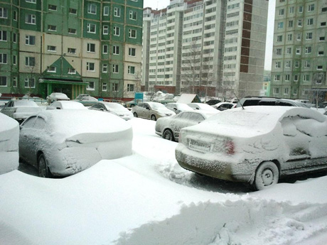 Нижневартовск продолжает оправляться от погодной аномалии, которая парализовала жизнь города (ФОТО) Vartovsk